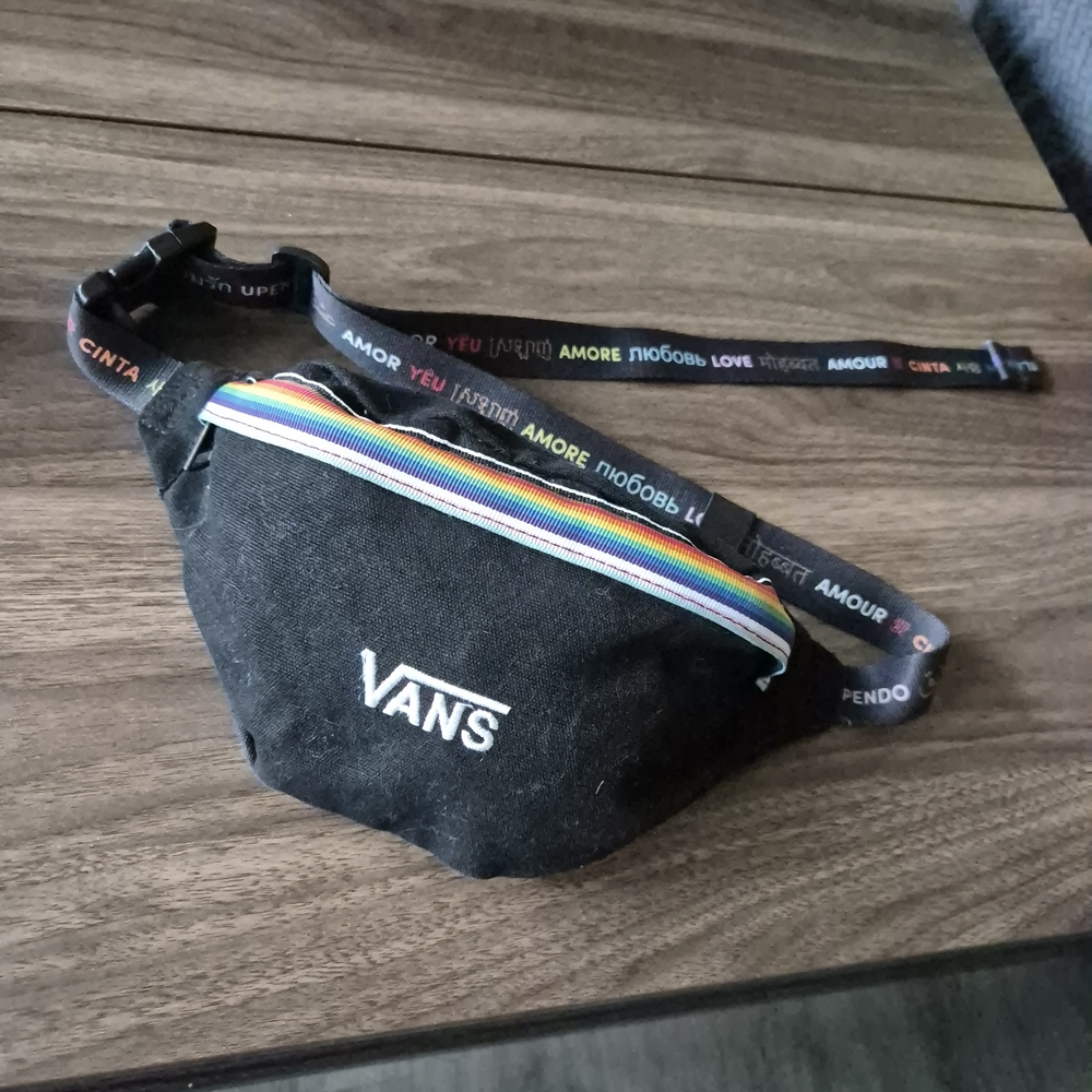 Vans PRIDE Fanny Pack